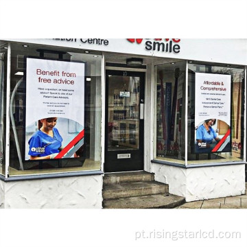 Exibição de publicidade de vitrines da loja de varejo